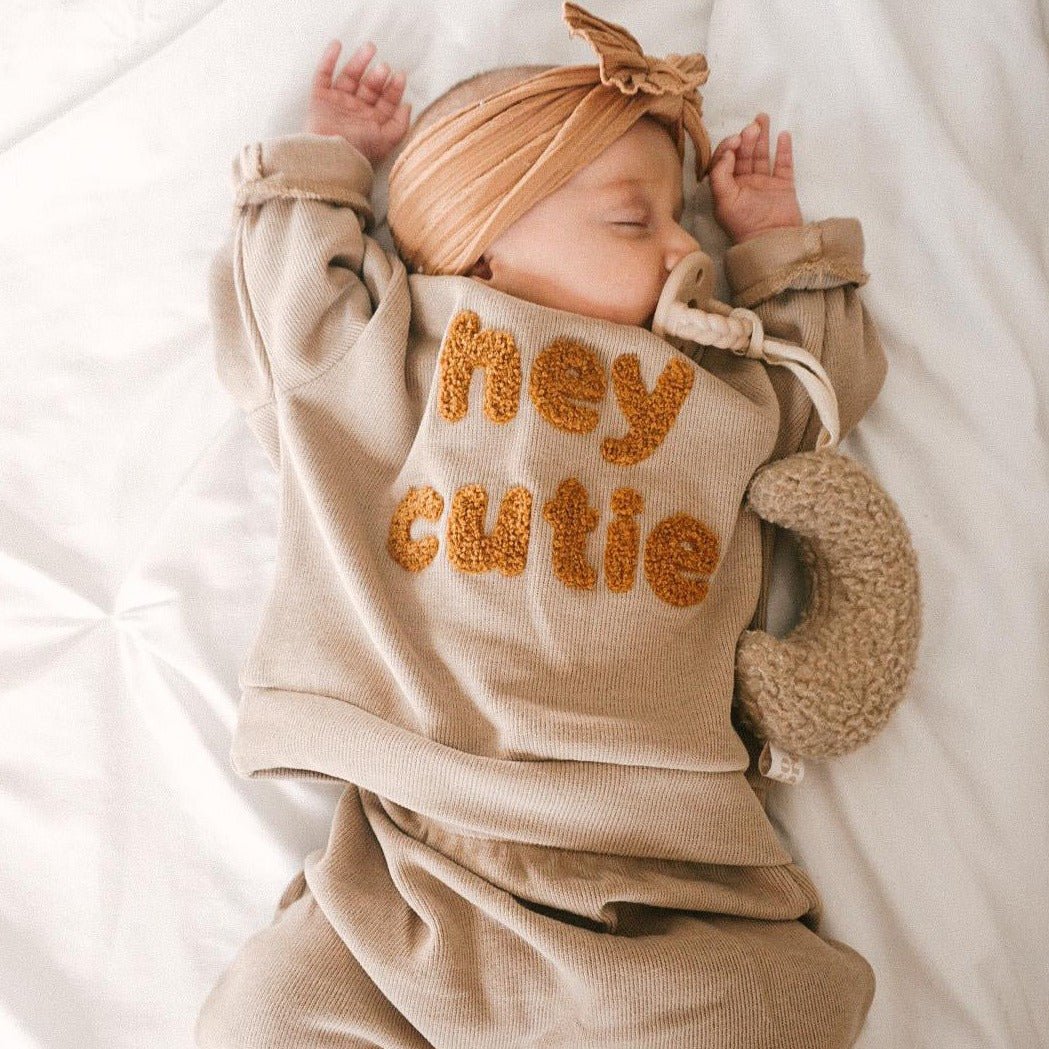 HeyCutieSet™ – Soft Cotton Baby Outfit – Unisex Toddler Clothing