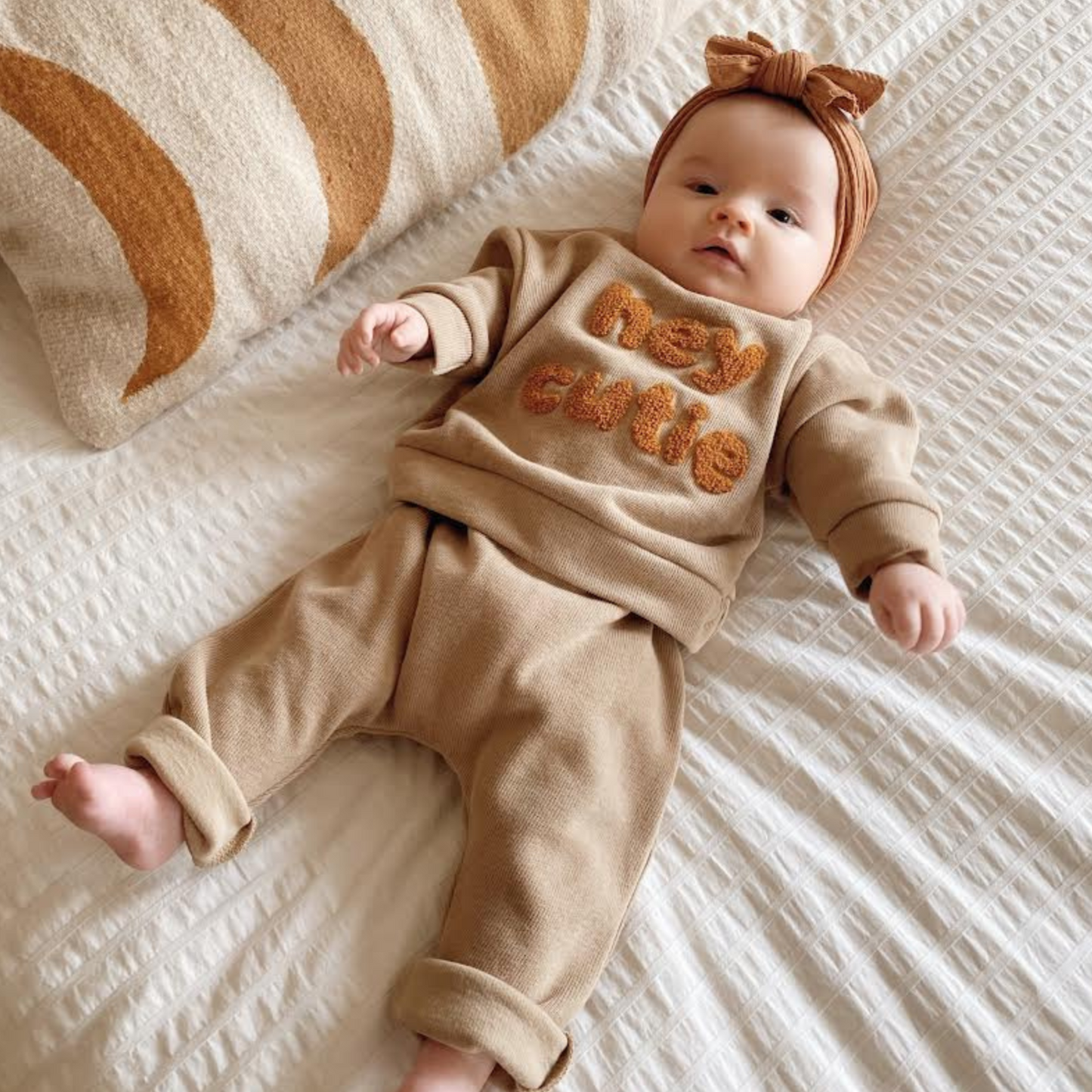 HeyCutieSet™ – Soft Cotton Baby Outfit – Unisex Toddler Clothing