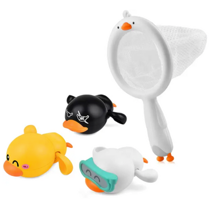 SplashScoot™ – Wind-Up Swimming Ducks – Bath-Time Fun